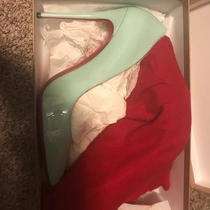 ‼️LAST CHANCE Christian Louboutin Pigalle Follies